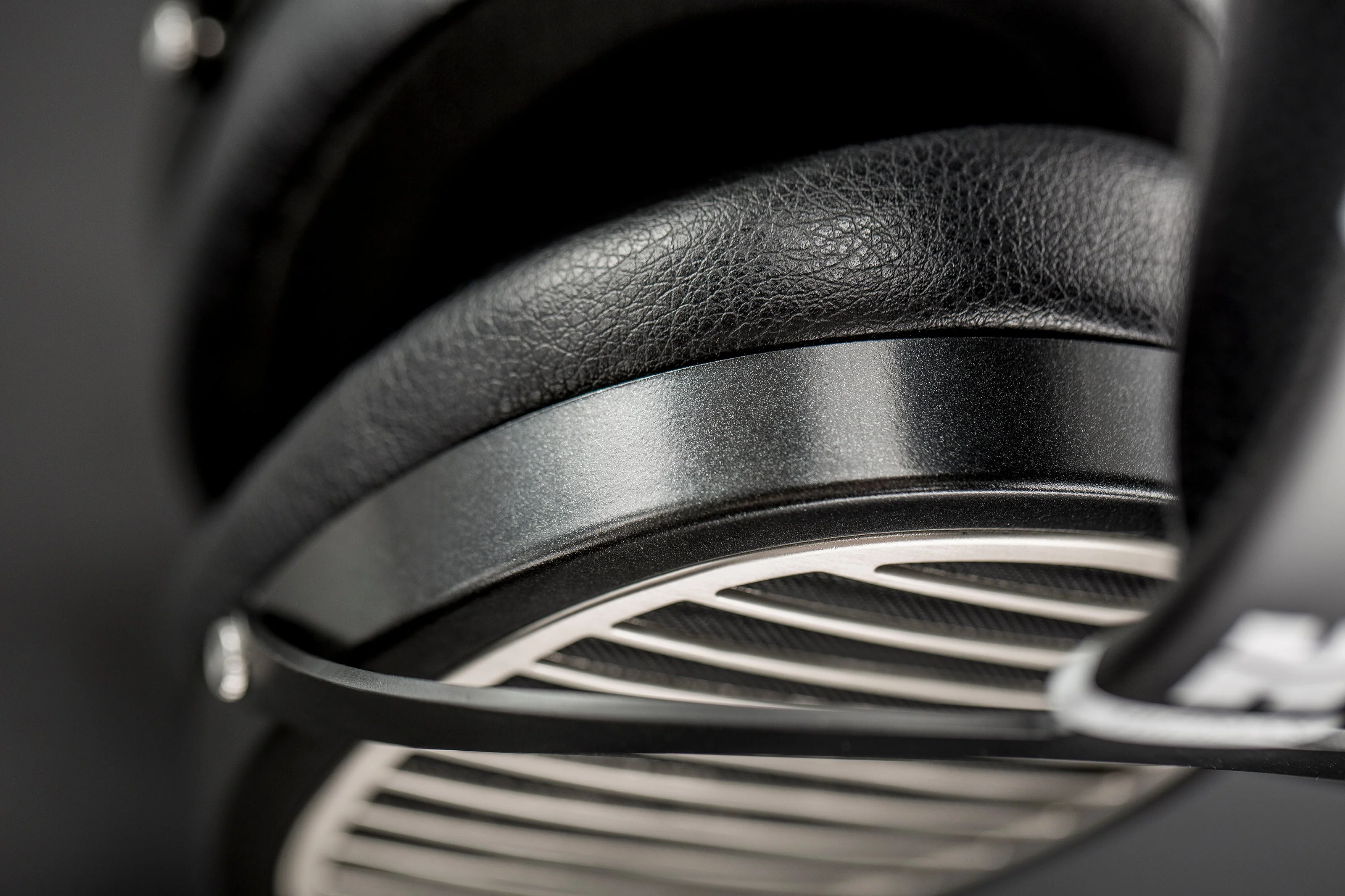 HIFIMAN Ananda Stealth Planar Magnetic Headphone (Apos Certified) - Image 30