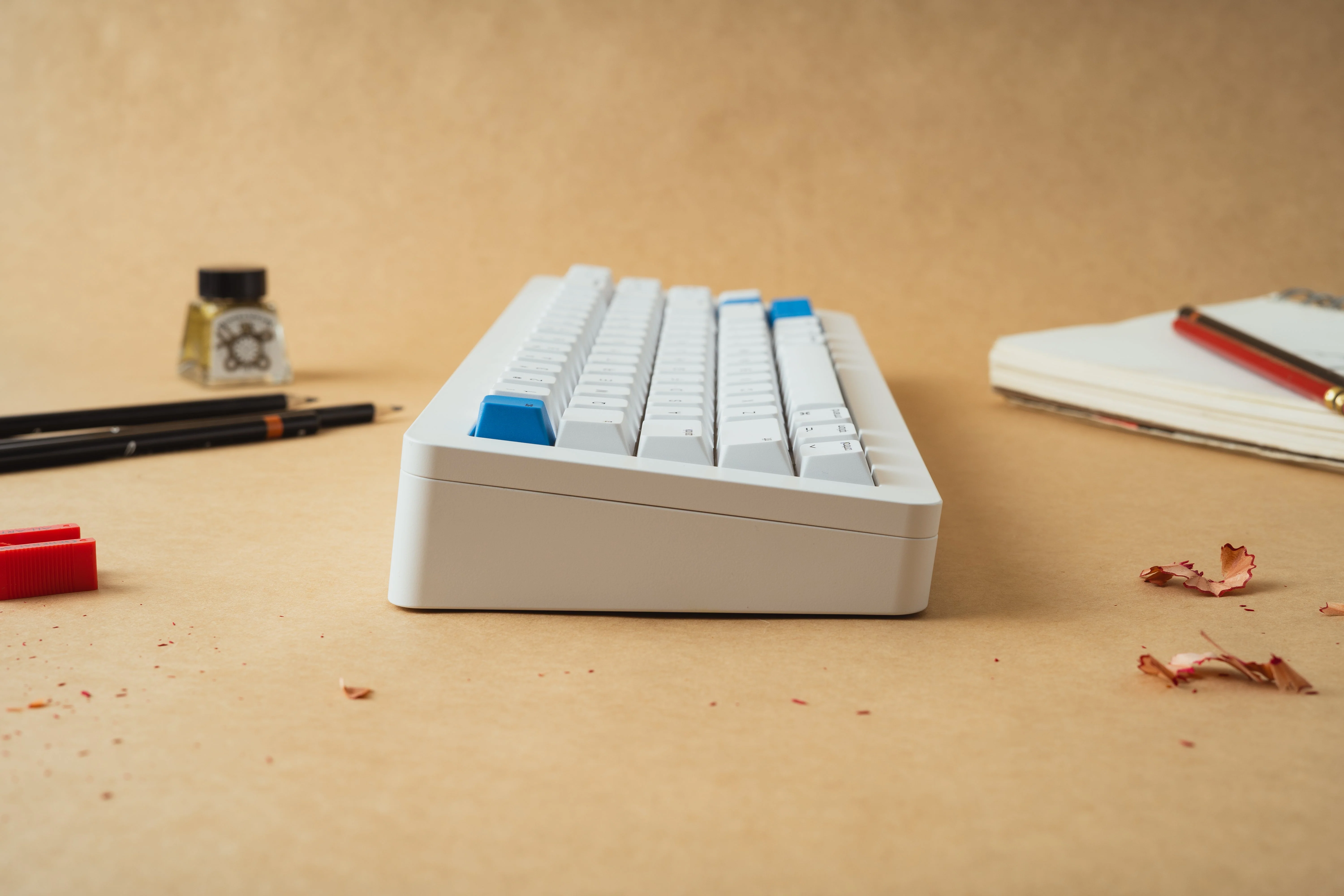 WhiteFox Eclipse Mechanical Keyboard with Aluminum High Profile Case - Image 21