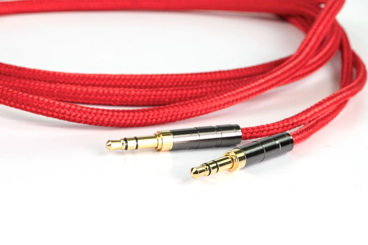 Apos Flow Headphone Cable for [HIFIMAN] 2.5mm | HE400i / HE400s / HE560 / HE650 / HE350 / HE1000SE / HE1000 V1 / HE 1000 V2 / Susvara - Image 4