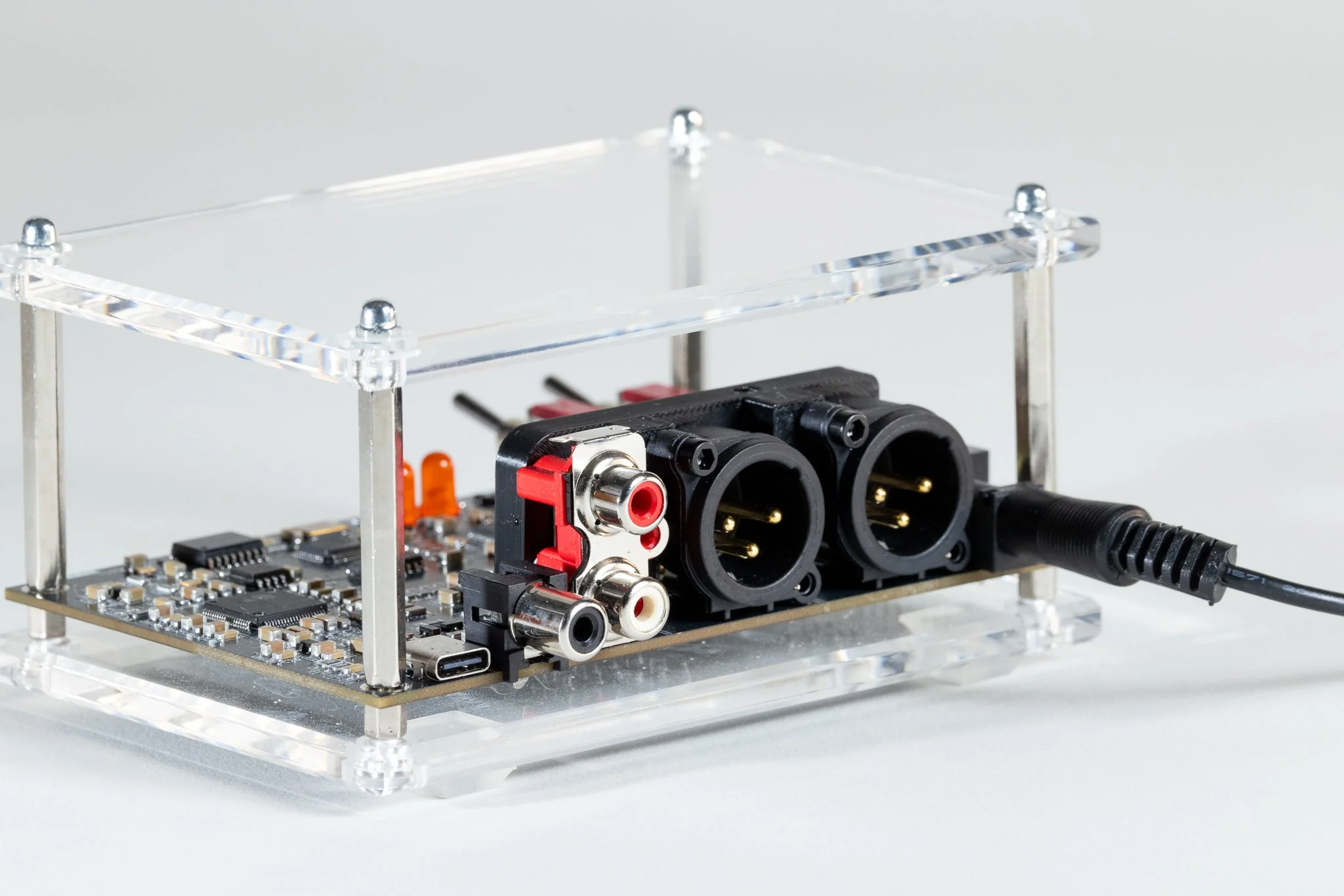 Apos x Geshelli Merlin AKM Desktop DAC - Image 10