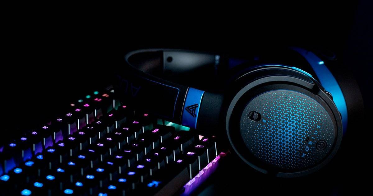 Audeze Mobius Gaming Headset - Image 5
