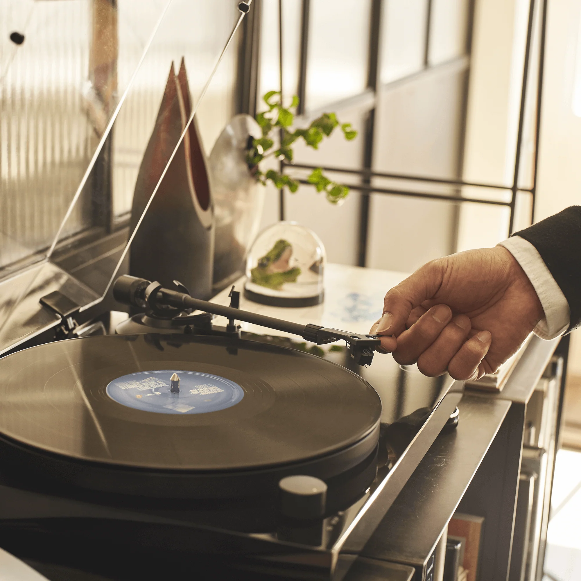 Audio-Technica AT-LPW50PB Turntable - Image 6