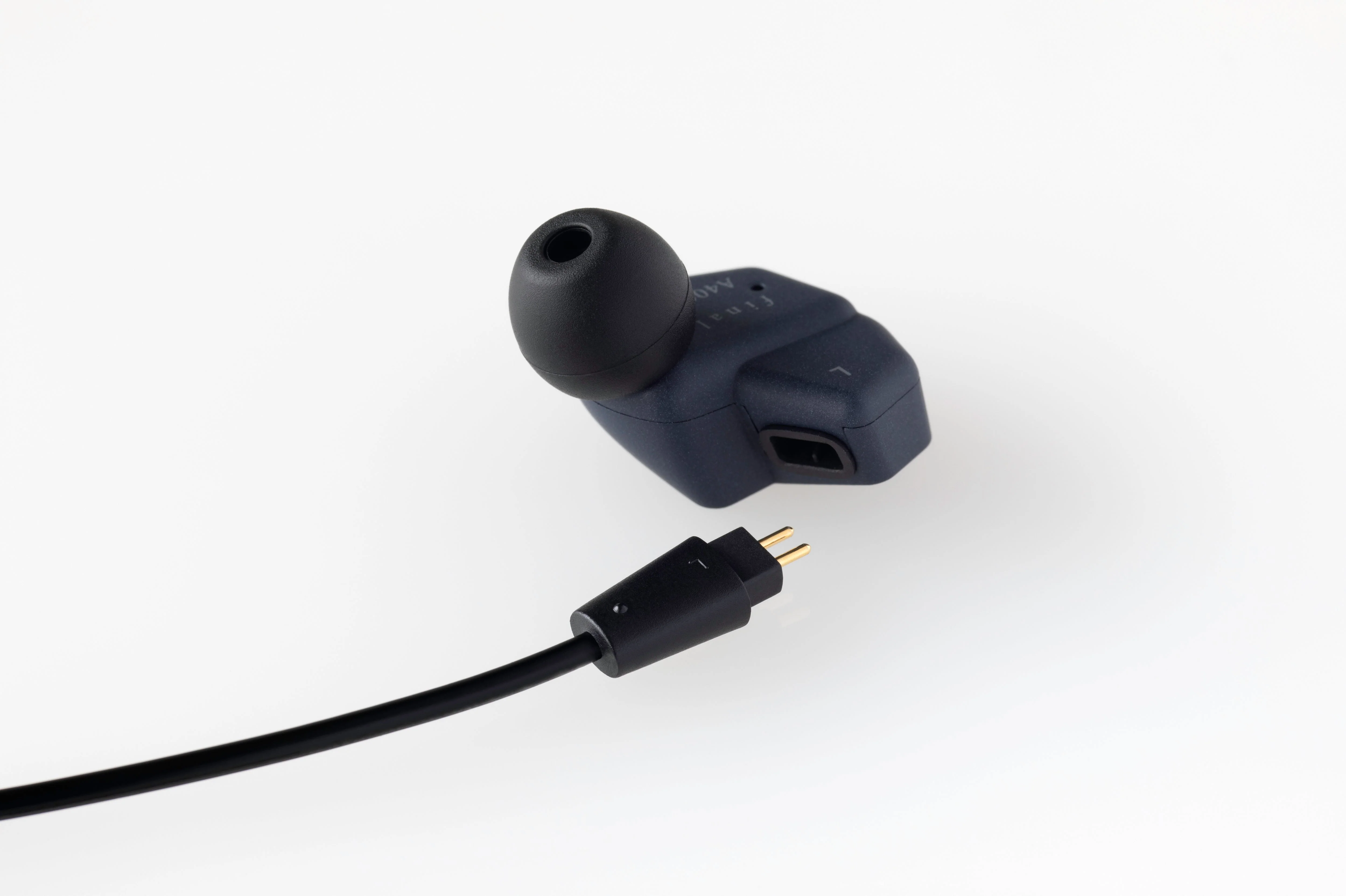 final A4000 Dynamic Driver IEM - Image 11