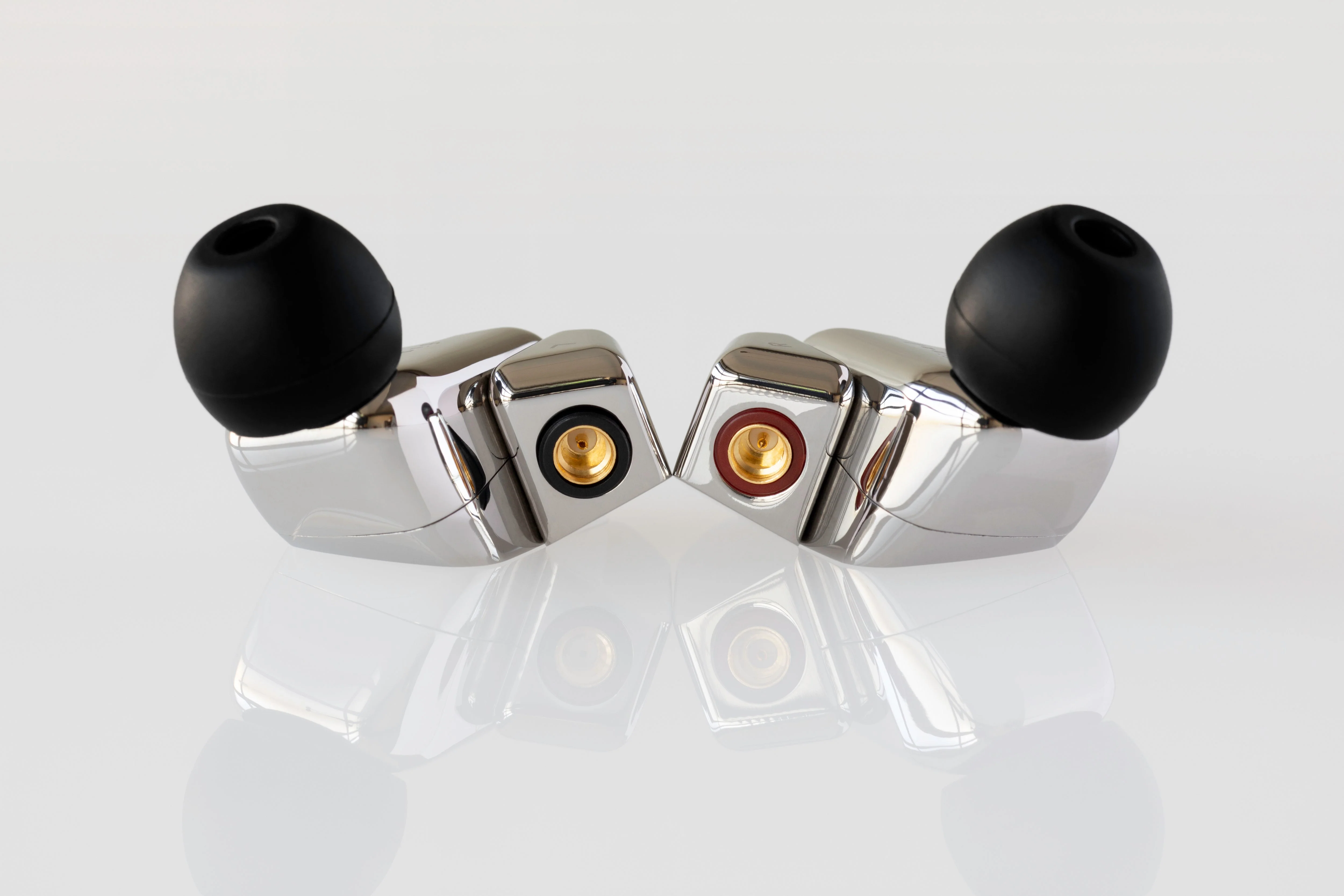 final A8000 Pure Beryllium IEM - Image 10