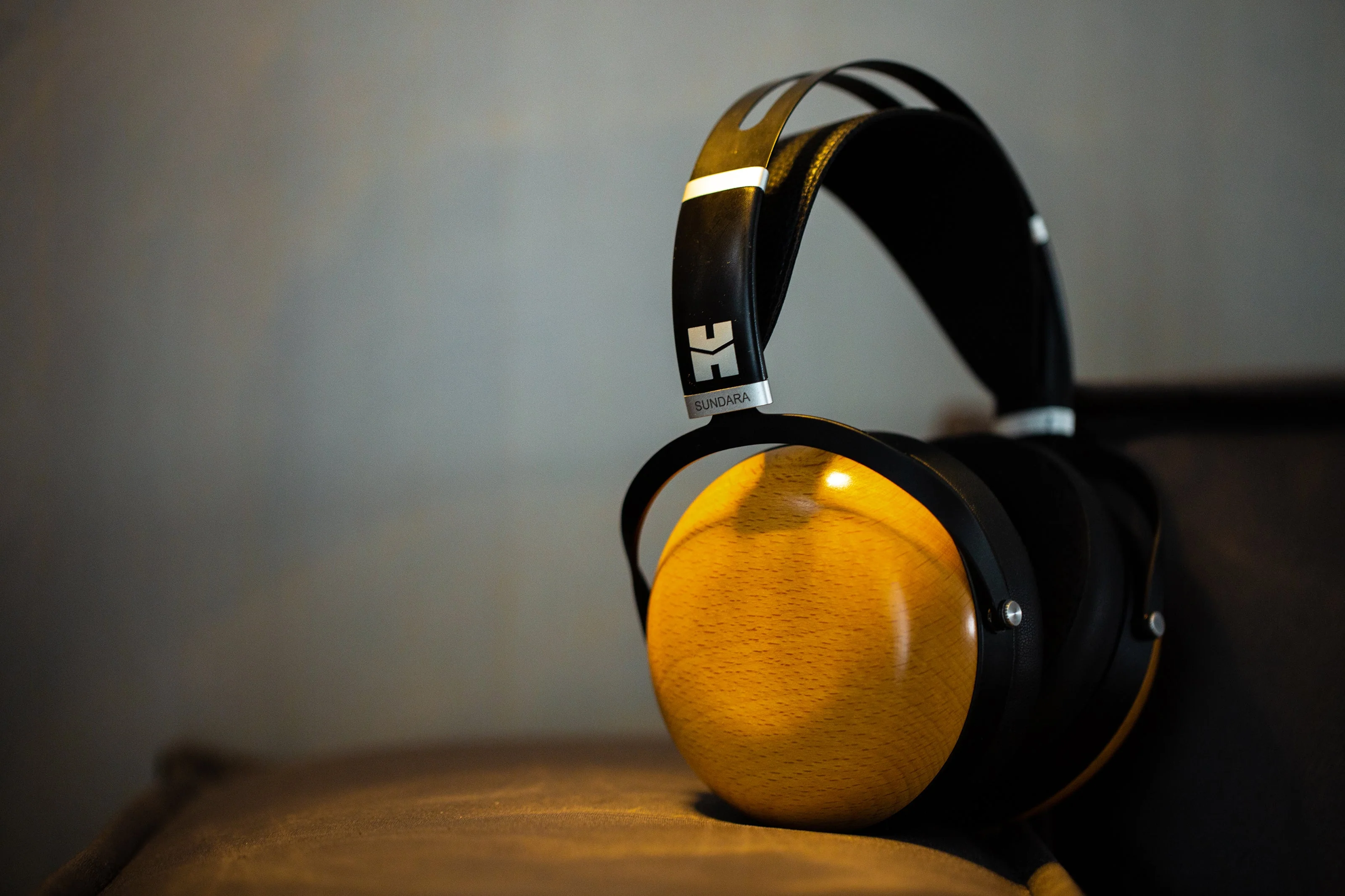 HIFIMAN Sundara Closed-Back Planar Magnetic Headphones - Image 22