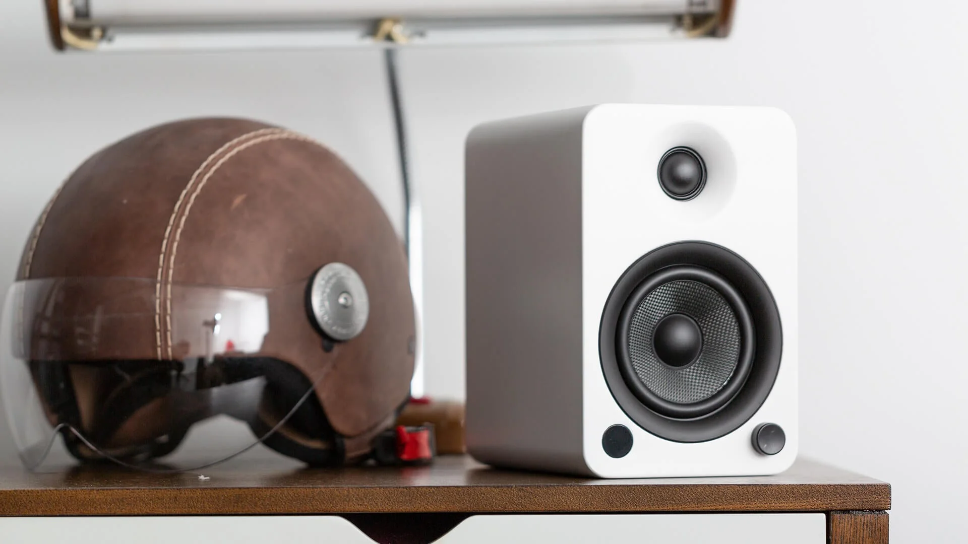 Kanto Audio YU4 Powered Speakers - Image 5