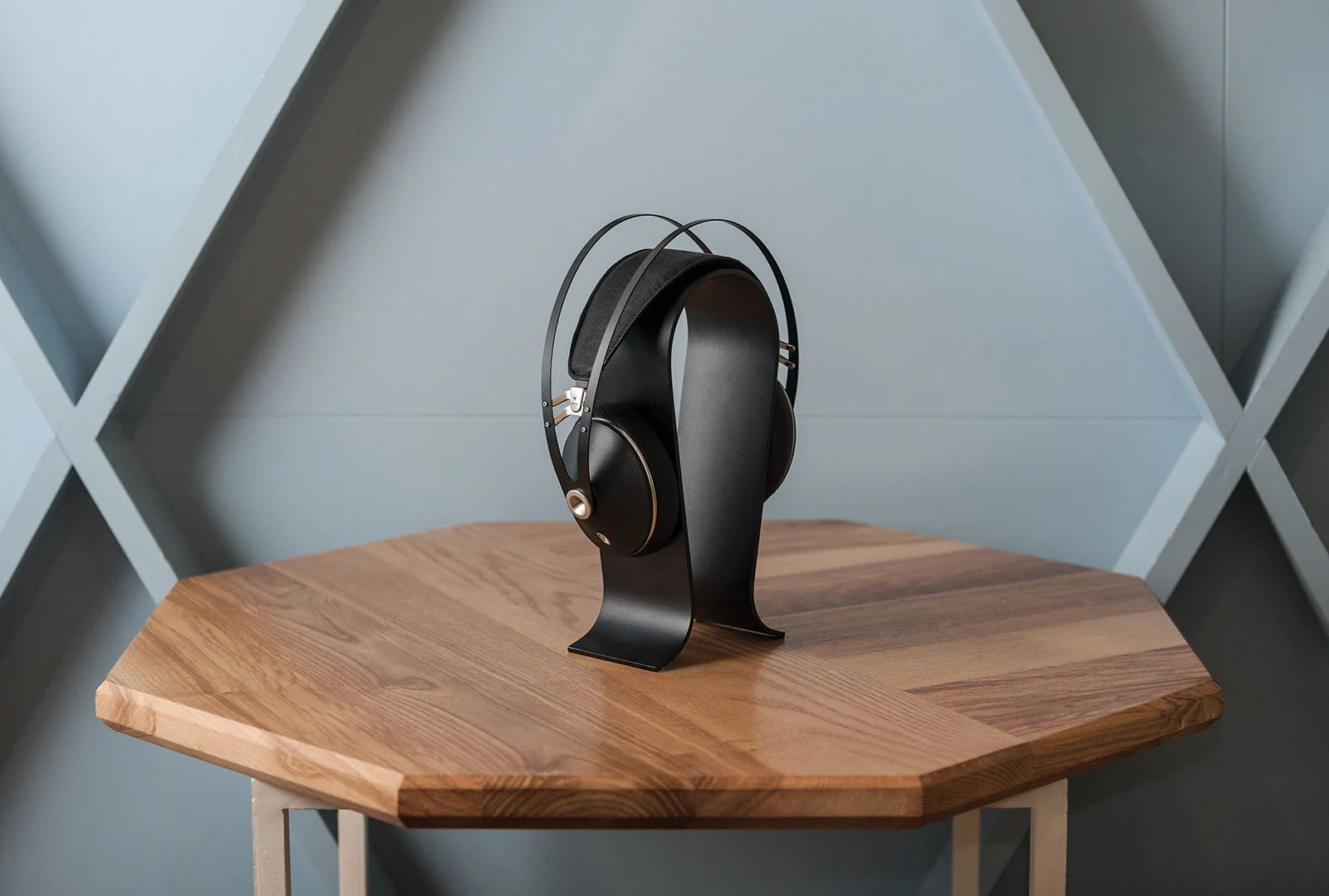 Meze Audio 99 Neo Closed Back Headphone - Image 4