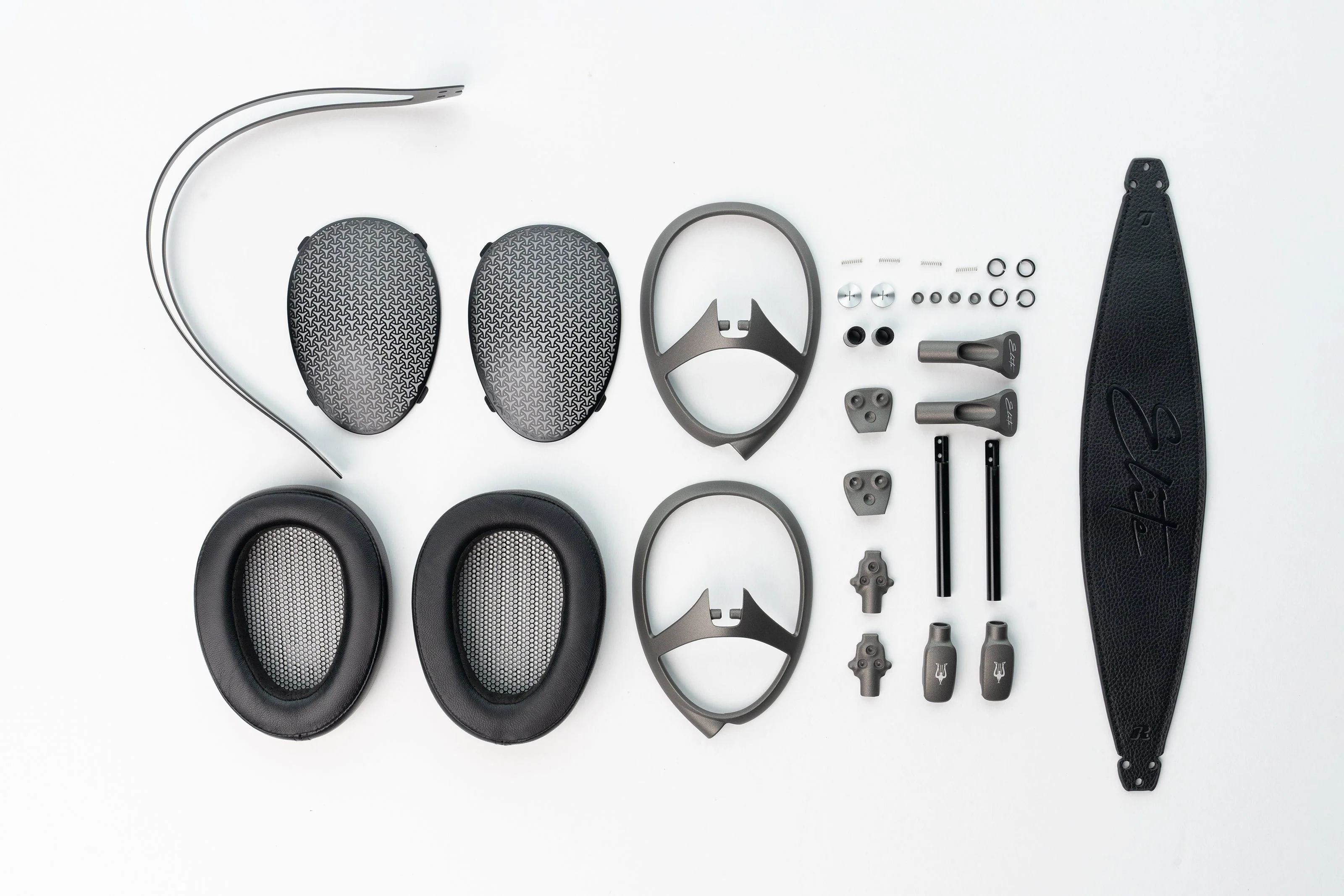 Meze ELITE Isodynamic Hybrid Array Headphone - Image 27