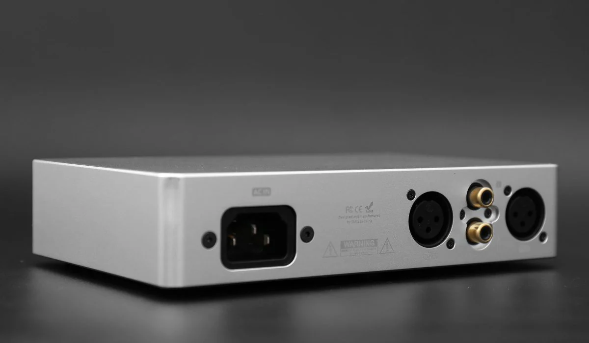SMSL SH-8 Headphone Amp - Image 4