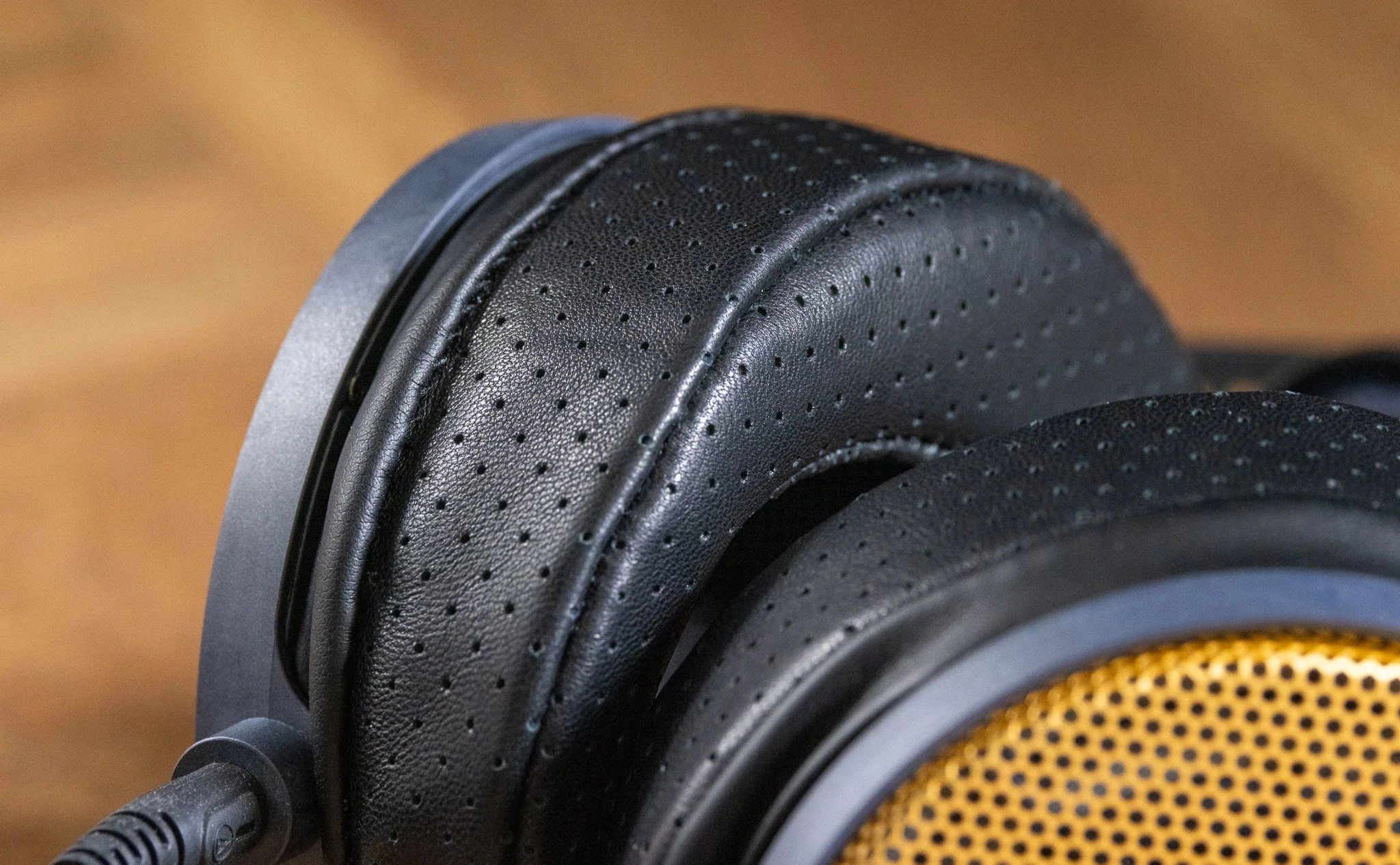 ZMF Ori Ear Pads for Apos x Audio-Technica R70x Refine - Image 3